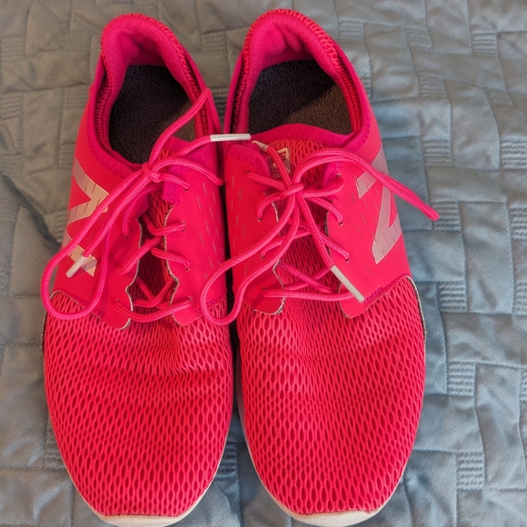 New Balance Fuel Core Coast - Picture 1 of 7